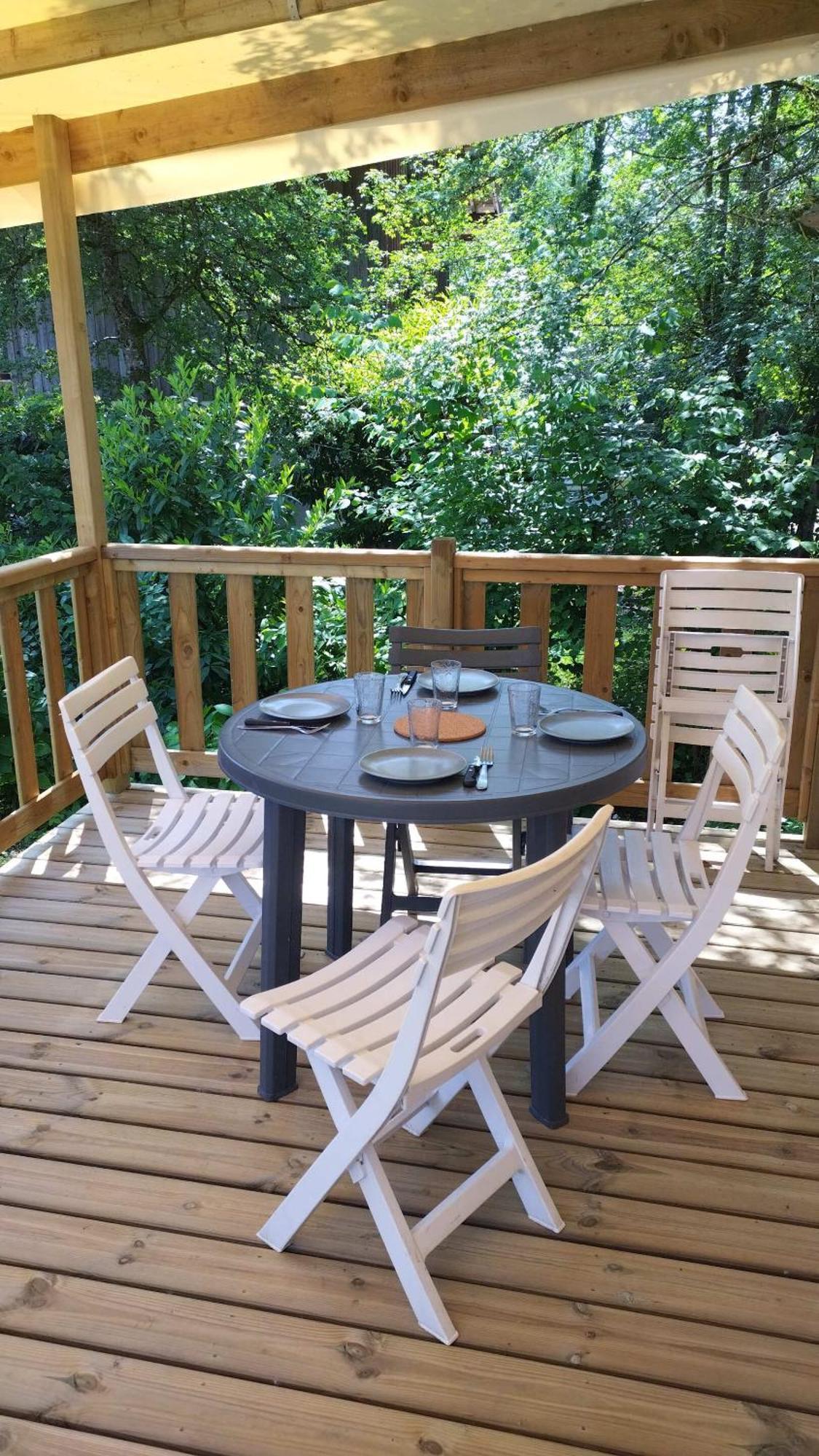 Camping Le Hameau Des Pecheurs Novalaise