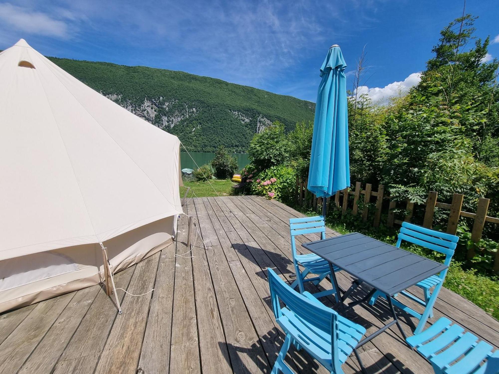 Camping Le Hameau Des Pecheurs Campsite Novalaise