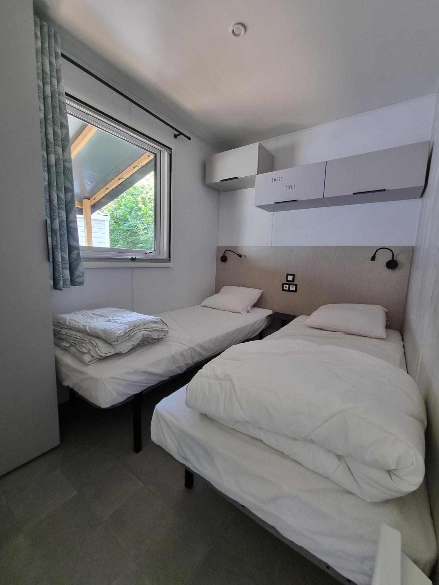 Camping Le Hameau Des Pecheurs Campsite Novalaise