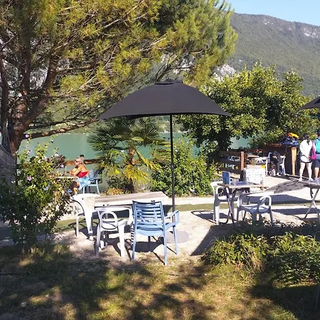 Camping Le Hameau Des Pecheurs Hotel Novalaise Exterior photo