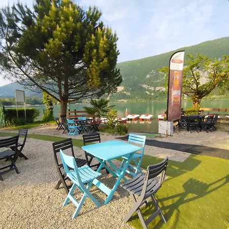 Camping Le Hameau Des Pecheurs Hotel Novalaise Exterior photo
