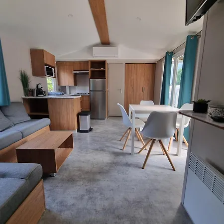 Camping Le Hameau Des Pecheurs Hotel Novalaise Room photo