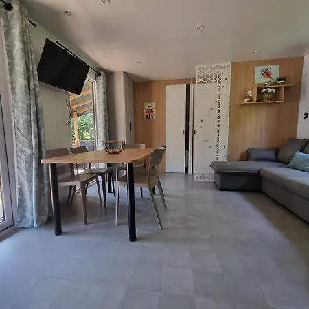 Camping Le Hameau Des Pecheurs Hotel Novalaise Room photo
