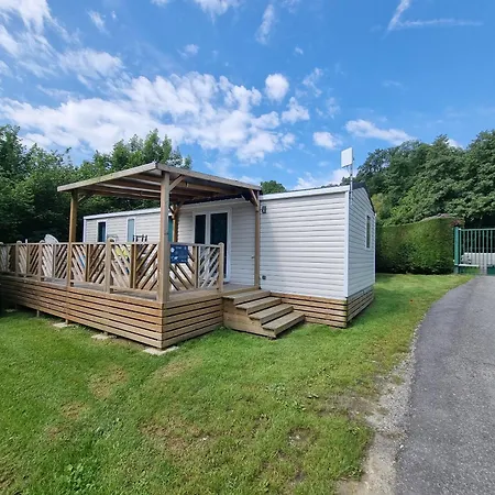 Camping Le Hameau Des Pecheurs Hotel Novalaise Room photo
