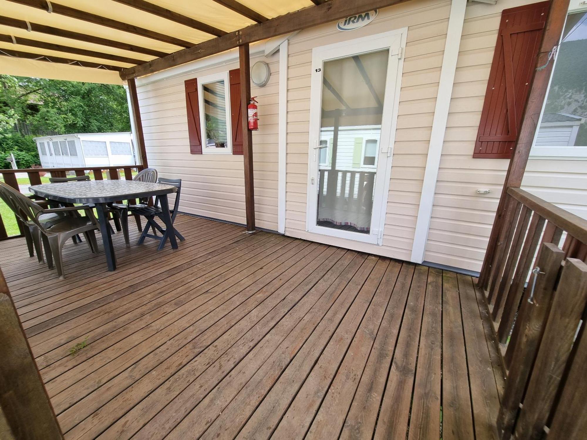 Camping Le Hameau Des Pecheurs Novalaise